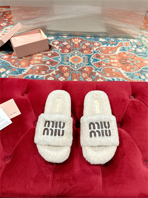 M*um*u slipper women 39003