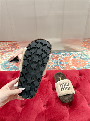 M*um*u slipper women 39004