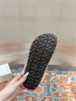 L0ew* mule women 39005