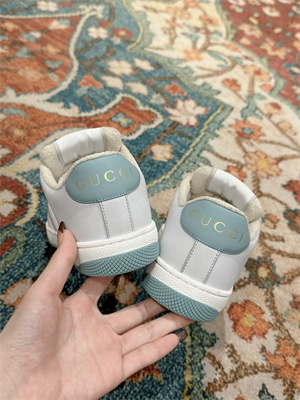 G*u*i sneakers women 39010