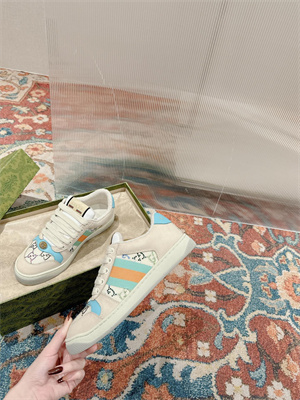 G*u*i sneakers women 39011