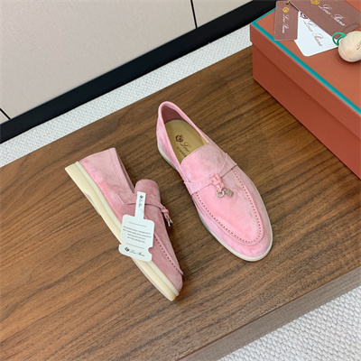 L**o p*ana loafer women/men 39019