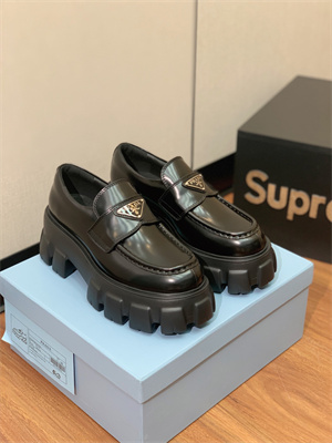 Pra*a loafer women/men 39023