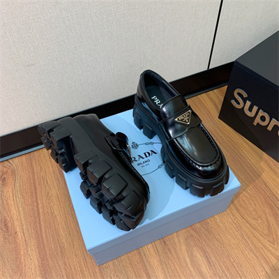 Pra*a loafer women/men 39023