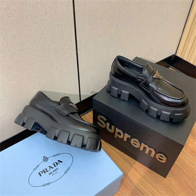 Pra*a loafer women/men 39023