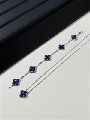 V*N CL*F & arpels bracelet 38797