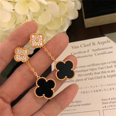 VcaCleef &Arpels Earrings 38802