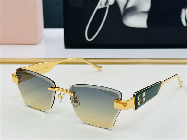 M*um*u sunglasses color options 38902