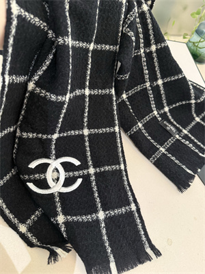 Ch*el wool scarf 38929