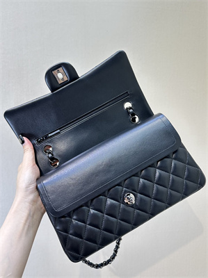 Ch*el medium classic flap bag lambskin gun metal black 01112 top