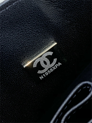 Ch*el small classic flap bag grained calfskin gold tone metal black 01117 top