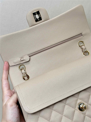 Ch*el medium classic flap bag grained calfskin gold tone metal chai 01112 top