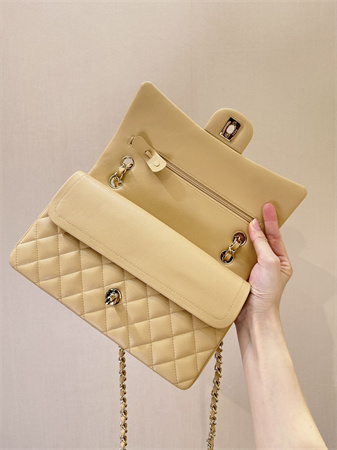 Ch*el medium classic flap bag grained calfskin gold tone metal beige 01112 top