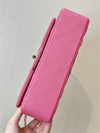 Ch*el medium classic flap bag grained cafskin gold tone metal fuchsia 01112 top