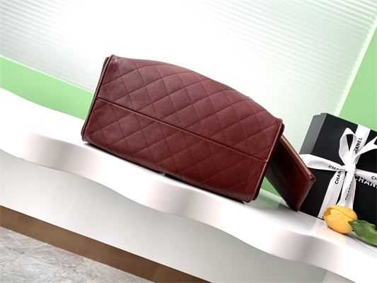 Ch*el 25 medium handbag grained calfskin gold tone metal burdundy as5311