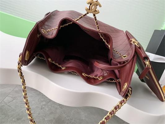 Ch*el 25 medium handbag grained calfskin gold tone metal burdundy as5311