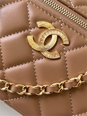 Ch*el vanity with chain shinny lambskin , strass & gold-tone metal brown ap4804