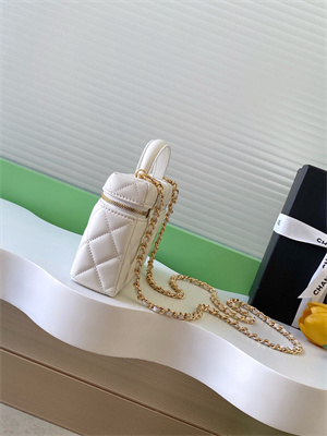 Ch*el vanity with chain shinny lambskin , strass & gold-tone metal white ap4804