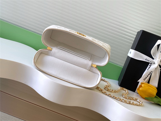 Ch*el vanity with chain shinny lambskin , strass & gold-tone metal white ap4804