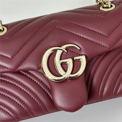 Gu.cci GG Marmont Small shoulder bag matelassé chevron lambskin leather Lt Gold toned hardware Rosso Ancora red837280