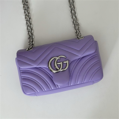 Gu.cci GG Marmont Small shoulder bag matelassé chevron lambskin leather Silver toned hardware Lilac 837280