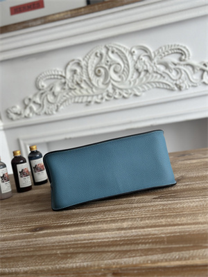 H**mes jypsiere togo leather silver tone metal blue jean color hs