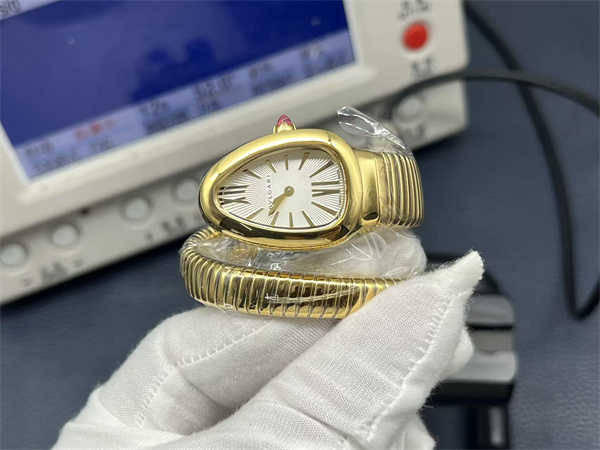 B*l*ai serpenti tubogas lady watch 38909 top