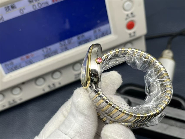 B*l*ai serpenti tubogas lady watch 38911 top