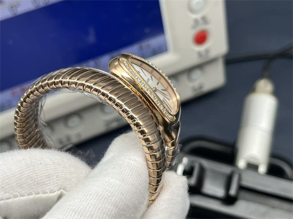 B*l*ai serpenti tubogas lady watch 38912 top