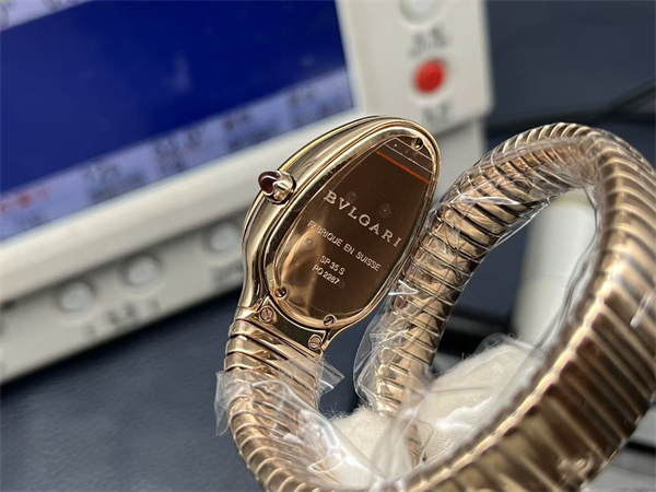 B*l*ai serpenti tubogas lady watch 38912 top