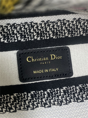 CD Medium Lady D-Lite Bag  Embroidery White Multicolors