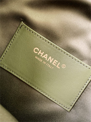 Ch*el 25 medium handbag suede gold tone metal green as5311