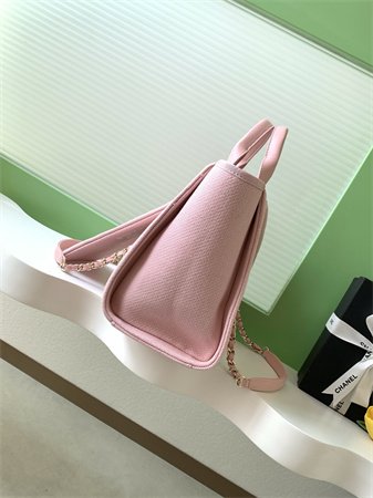 Ch*el deauville small shopping bag mixed fibers gold tone metal pink as3257