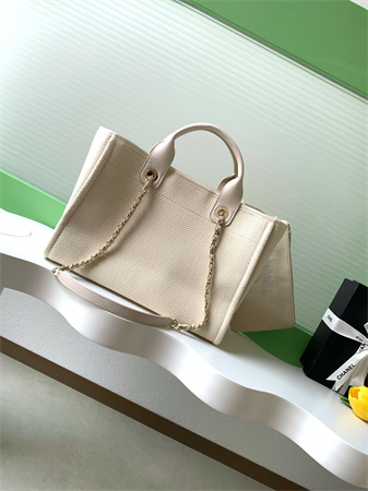 Ch*el deauville small shopping bag mixed fibers gold tone metal as3257