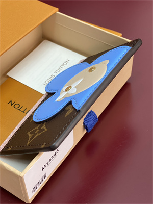 L.V Card Holder Vivienne Monogram Canvas Snowy Pearl/Blue Frost M15345