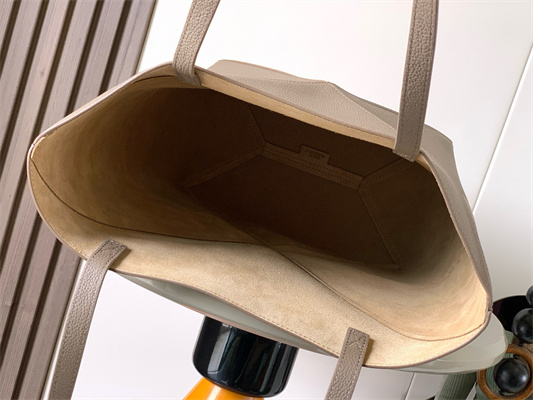 L0ew* medium puzzle fold tote in grained calfskin