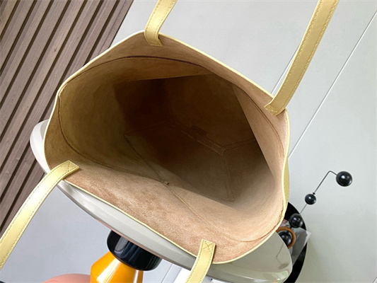 L0ew* medium puzzle fold tote in shinny calfskin